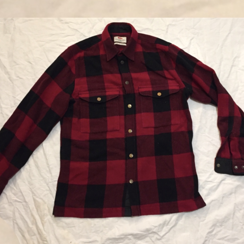 Fall Raven Canada shirt